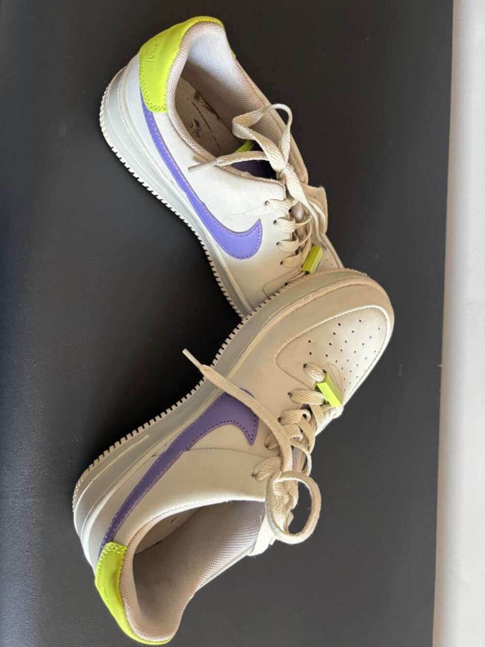 Woman's Air Force 1 Sage Low "Sail Medium Violet" Running Shoes Size 8